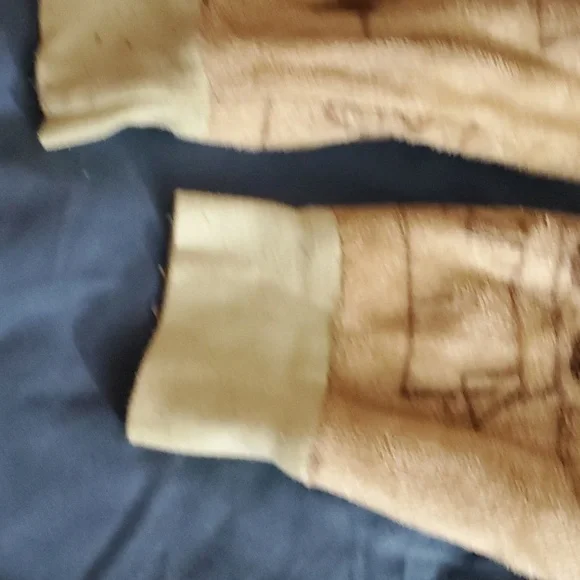 Grogu PJs - Picture 5 of 6